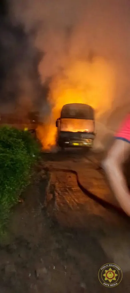 Yutong bus destroyed by fire on Mankessim–Accra highway, passengers escape unhurt