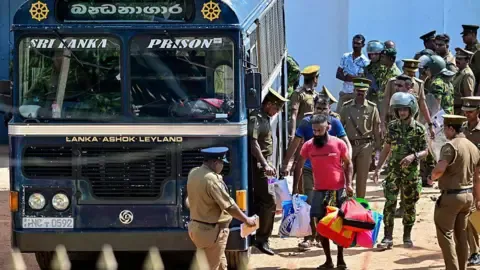 Sri Lanka prison riots leave 26 dead and more than 100 injured
