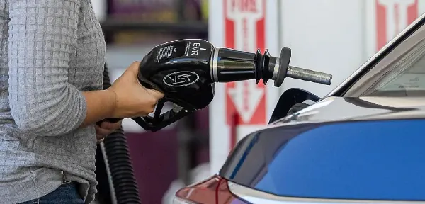 Oil prices hit $100 for the first time since May