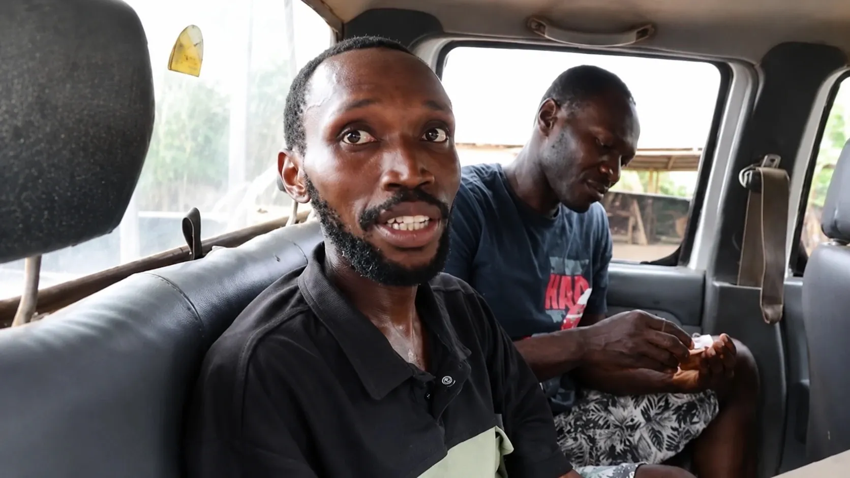 Akyem Oda Residents Nab Man Accused of Stealing GH¢3,000 via Mobile Money Scam