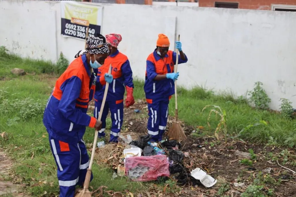 Zoomlion deploys 2,000 workers, heavy equipment for nationwide clean-up exercise