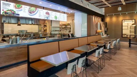 US burrito chain Chipotle opening first outlet in Mexico