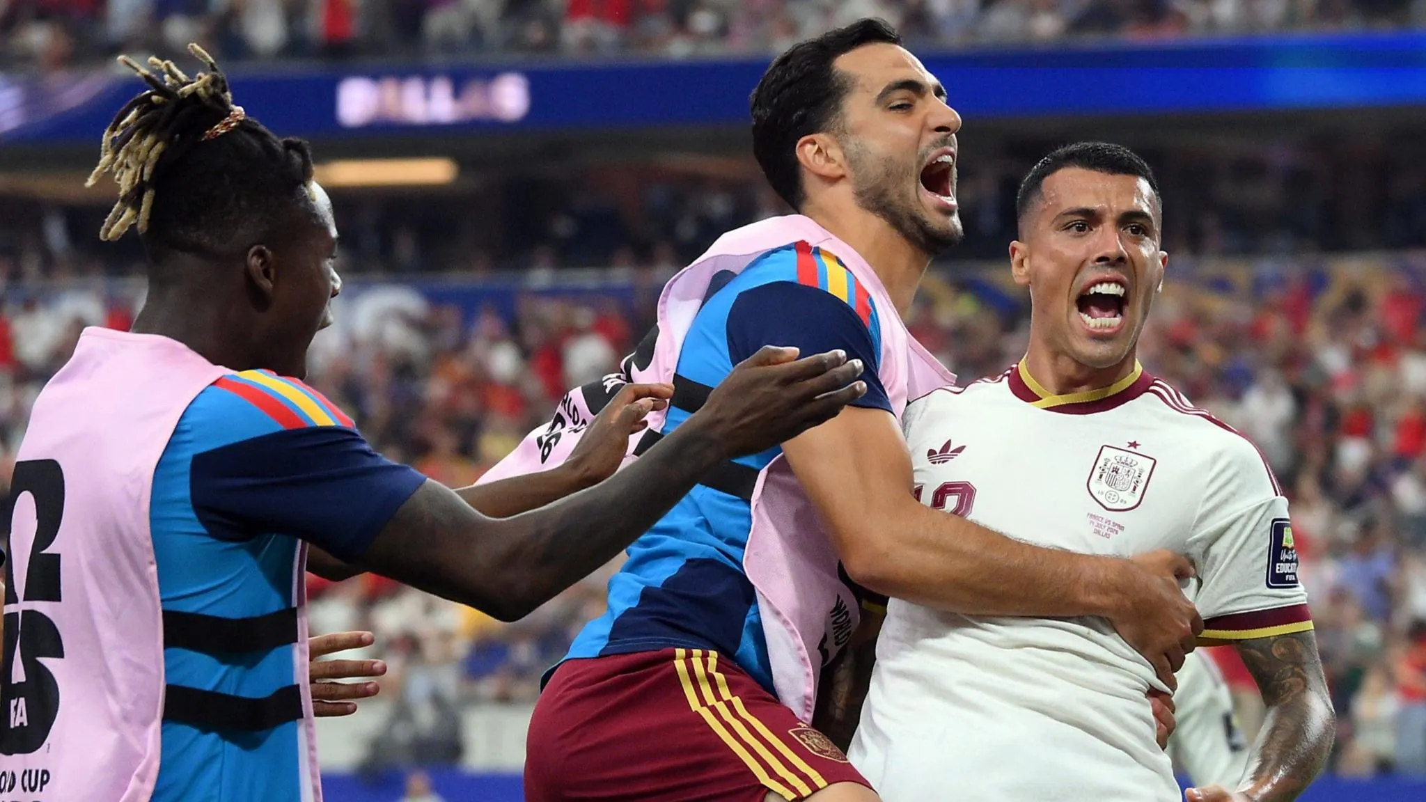 Superb Spain beat France to reach World Cup final