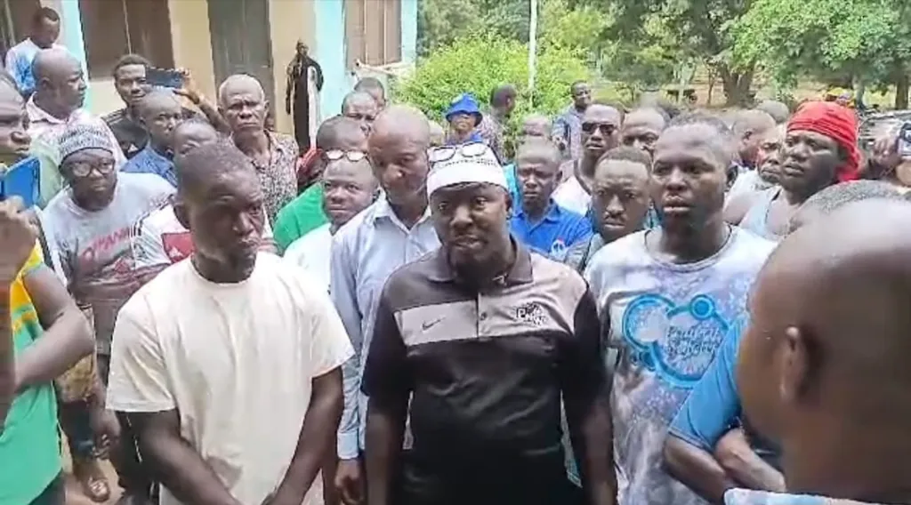 Forestry Commission workers lock Tamale offices over eight months’ unpaid salaries