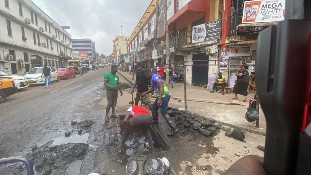 KMA demolishes illegal kiosks, arrests unhygienic food vendors during sanitation exercise