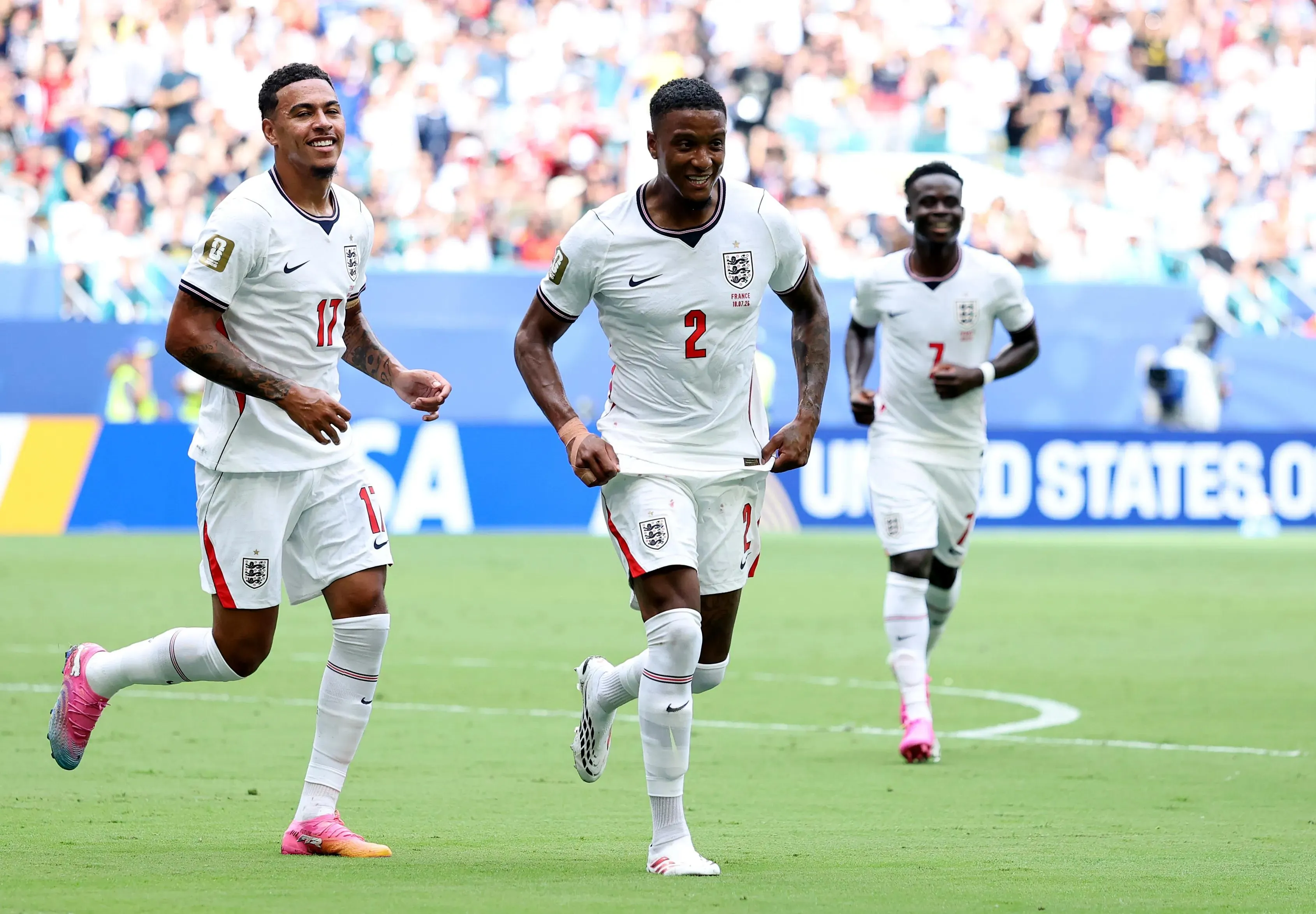 Saka hits treble as England win ten-goal France thriller