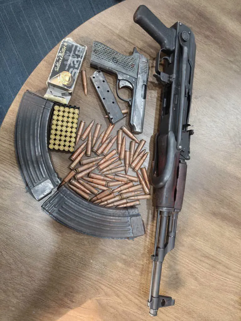 Police arrest suspected arms trafficker, retrieve AK-47 rifle, pistol and ammunition