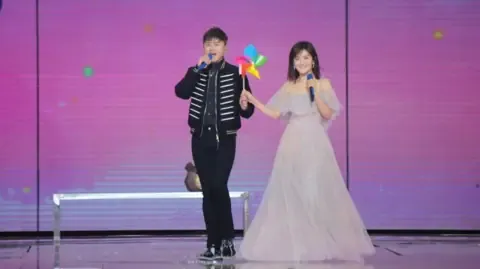 China’s internet got so mad about a celebrity’s ‘bad’ singing, her concert was cancelled