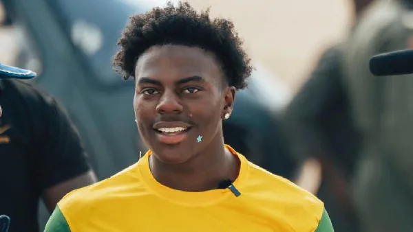 Watch moment IShowSpeed snubbed South African fan to share ‘jollof’ joke with Ghanaian