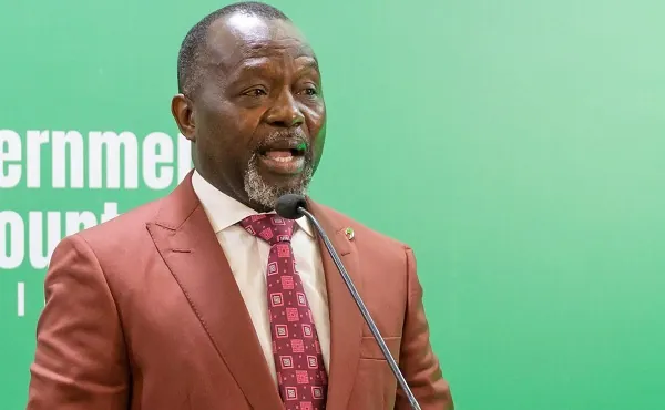 Dual citizens no longer barred from key political positions - AG