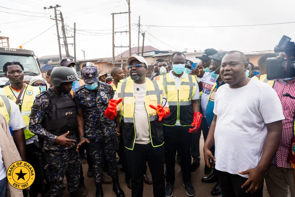 BoG Governor joins national clean-up at Agbogbloshie, urges traders to keep cedi notes clean