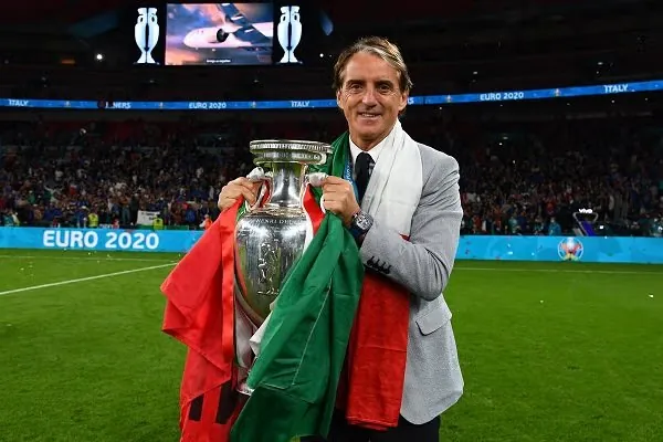 Mancini to take over Italy coach job with Ranieri as technical director