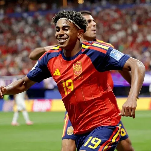 Spain’s unbeaten 35 matches run under threat from Belgium