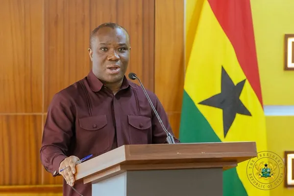 Minister responds to criticisms over Mahama’s aerial inspection of flood-hit areas