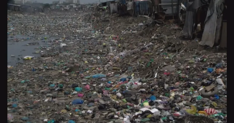 Filth chokes Korle drains as residents appeal for urgent action