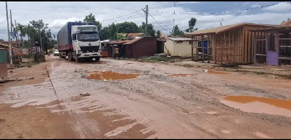We will block road if government does not step in to fix it' - Tema Comm 25 residents