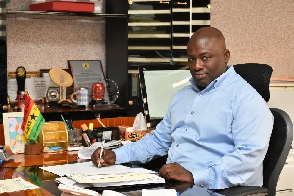 US prosecutors say ex-Goldman banker Asante Berko paid Ghanaian officials over $1m in bribes