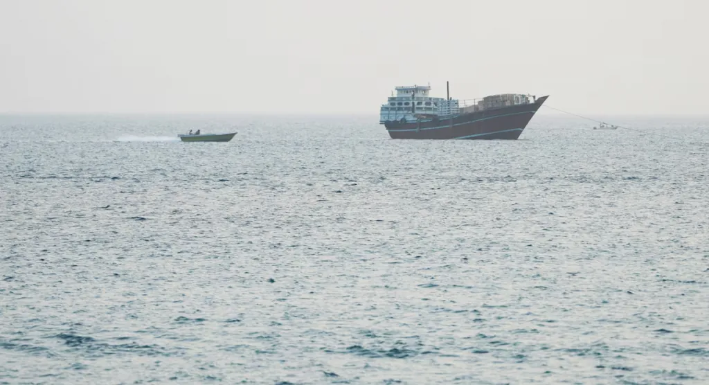 US launches new round of strikes against Iran as escalation threatens shipping
