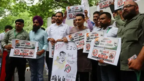 India is adding biofuels to petrol – but many drivers are unhappy