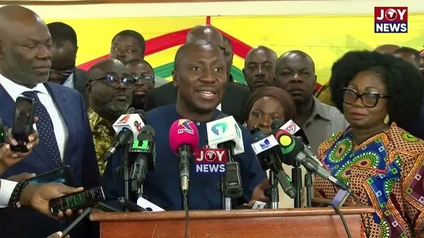 Minority stages walkout in protest of Second Deputy Speaker’s decision