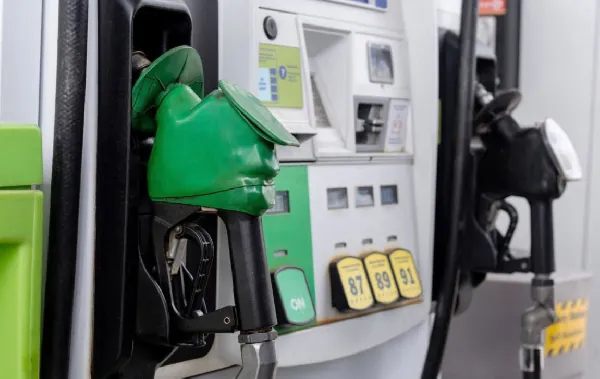 Gas prices back at $4 a gallon