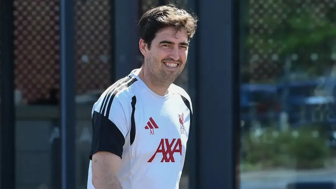 Liverpool need more players-Iraola