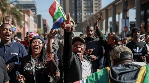 Thousands of anti-migrant protesters march in South Africa amid heavy police presence