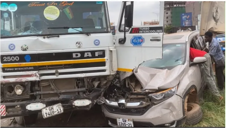 Three critically injured as trailer crashes into eight vehicles at Asokwa