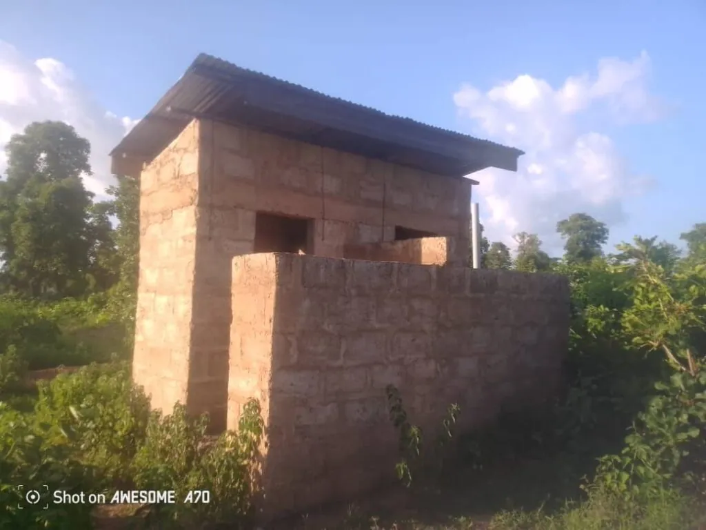Kachiau’s abandoned CHPS compound gets lifeline after years of self-medication by residents