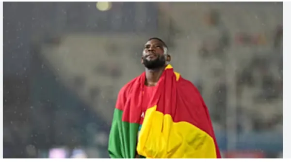 Cameroon's Emmanuel Eseme sprints to 100m gold at Commonwealth Games