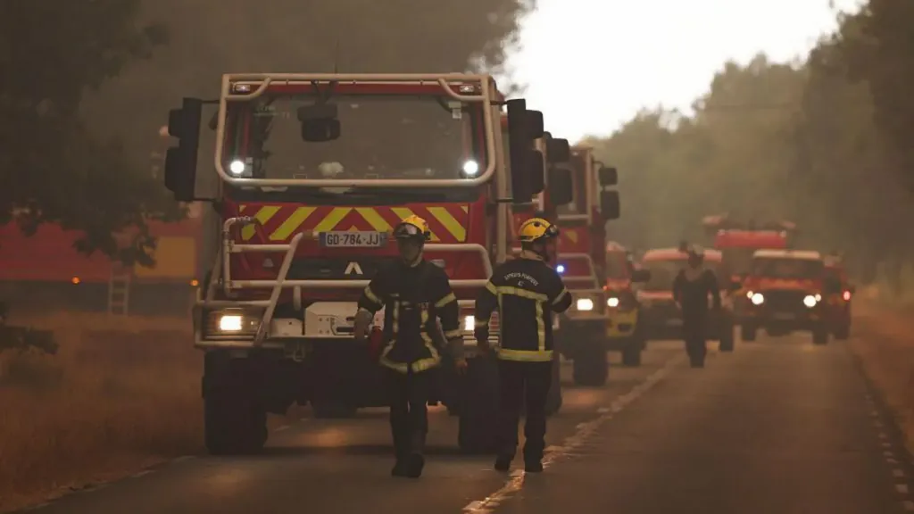 12,000 evacuated as wildfires spread across France’s Gironde region