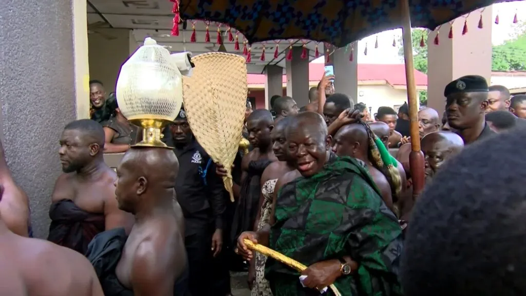 Otumfuo introduces new Asantehemaa to Kumasi Traditional Council as chiefs pay homage