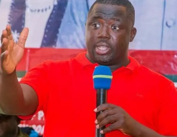 Netizens react to Gbande's allegation that NPP paid NDC foot soldiers to picket at EOCO