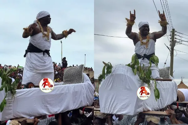 Watch as Nana Kodwo Conduah VI dances to Shatta Wale’s song at Edina Bakatue festival