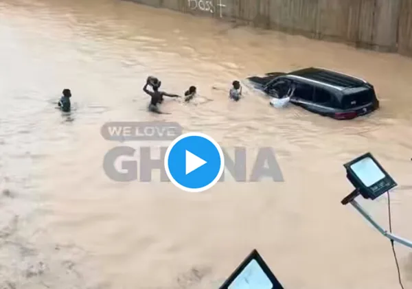 Accra Floods: Watch the moment 'area boys' saved woman trapped in her vehicle
