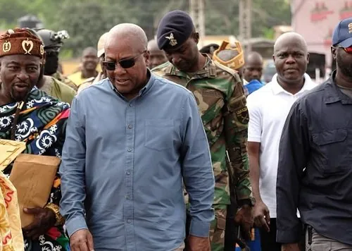 President Mahama cut sod for construction of 24-Hour Economy Model Market in Juapong