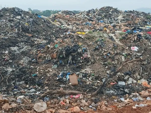 Landfill near Sunyani Airport raises bird strike fears