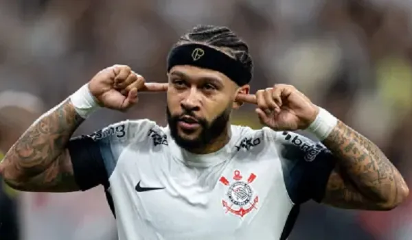 Memphis Depay emerges as top transfer target for Brazilian giants Flamengo